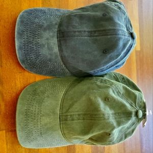 Set of 2 NWT hats